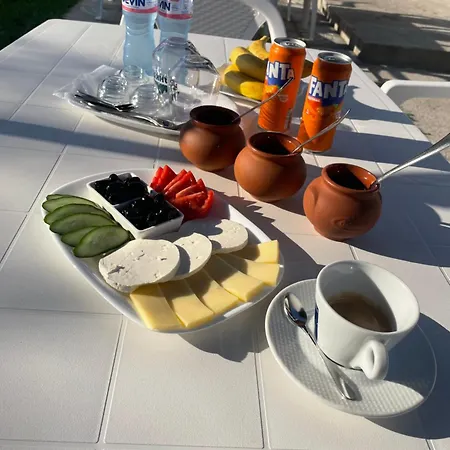 Guest house къща цвети 3*