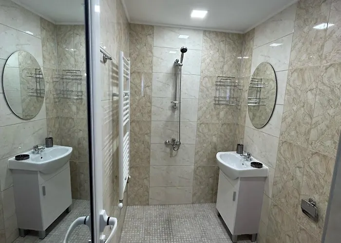 къща цвети 도브리니쉬트