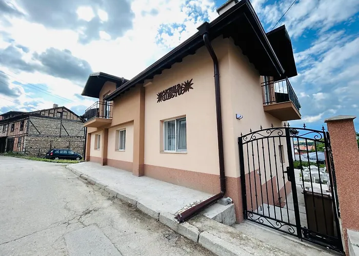 게스트하우스 къща цвети 3*