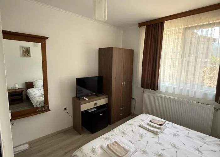 게스트하우스 къща цвети 도브리니쉬트